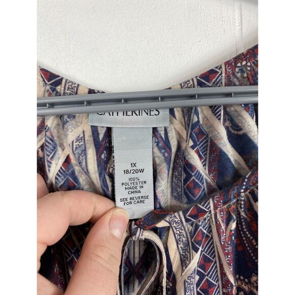 Catherine’s Ditsy Geometric Pattern 3/4 Sleeve Plus Size 1X Polyester Artsy Goth - Picture 3 of 7